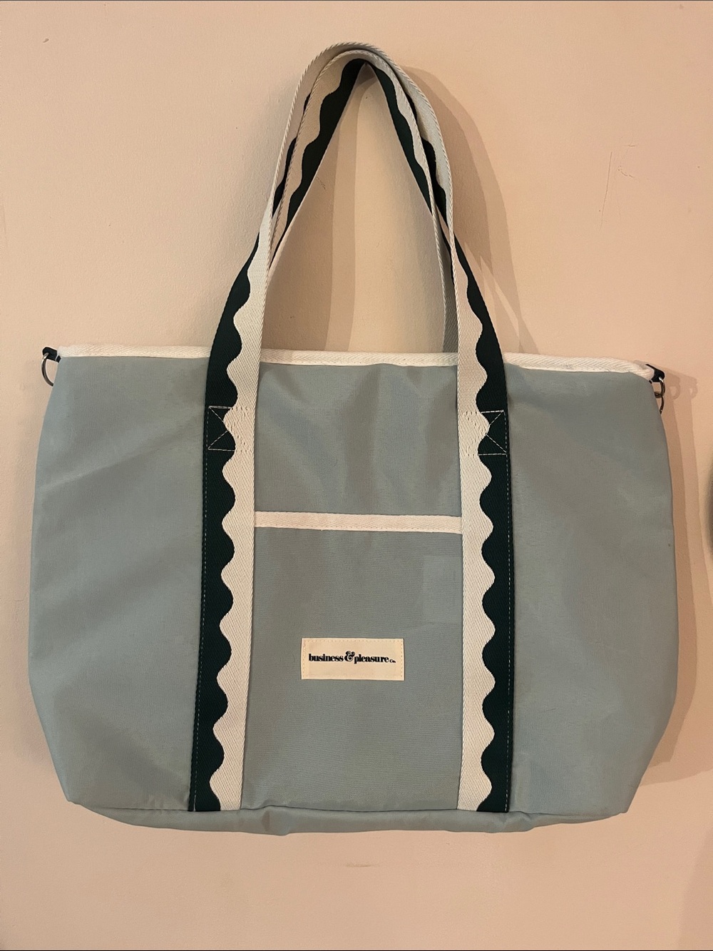 Business & Pleasure Light Blue Cooler Bag with Scalloped Straps